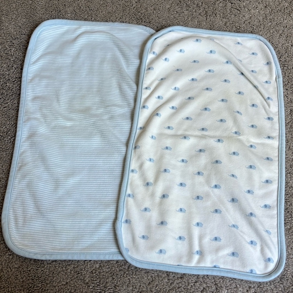 Barely used Starting out Burp cloths